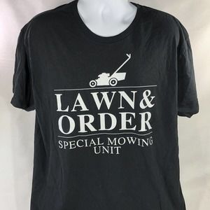 LAW & ORDER SPECIAL MOWING UNIT SHIRT MENS 2XL BLACK SHORT SLEEVE FUNNY DAD MOW